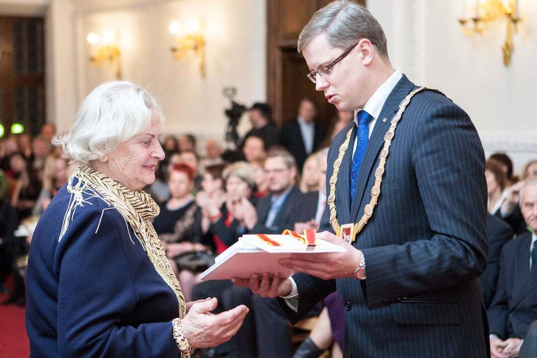 Kauno rotušėje įteikti Santakos garbės ženklai