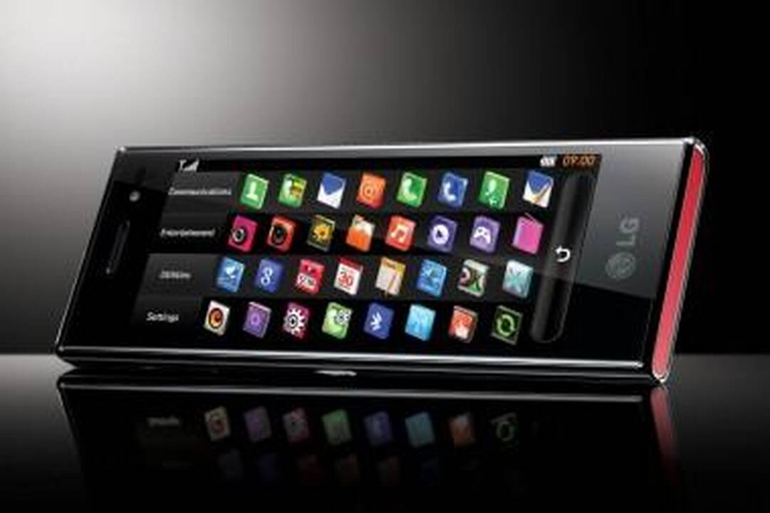 LG ruošia telefoną su 10 cm ekranu