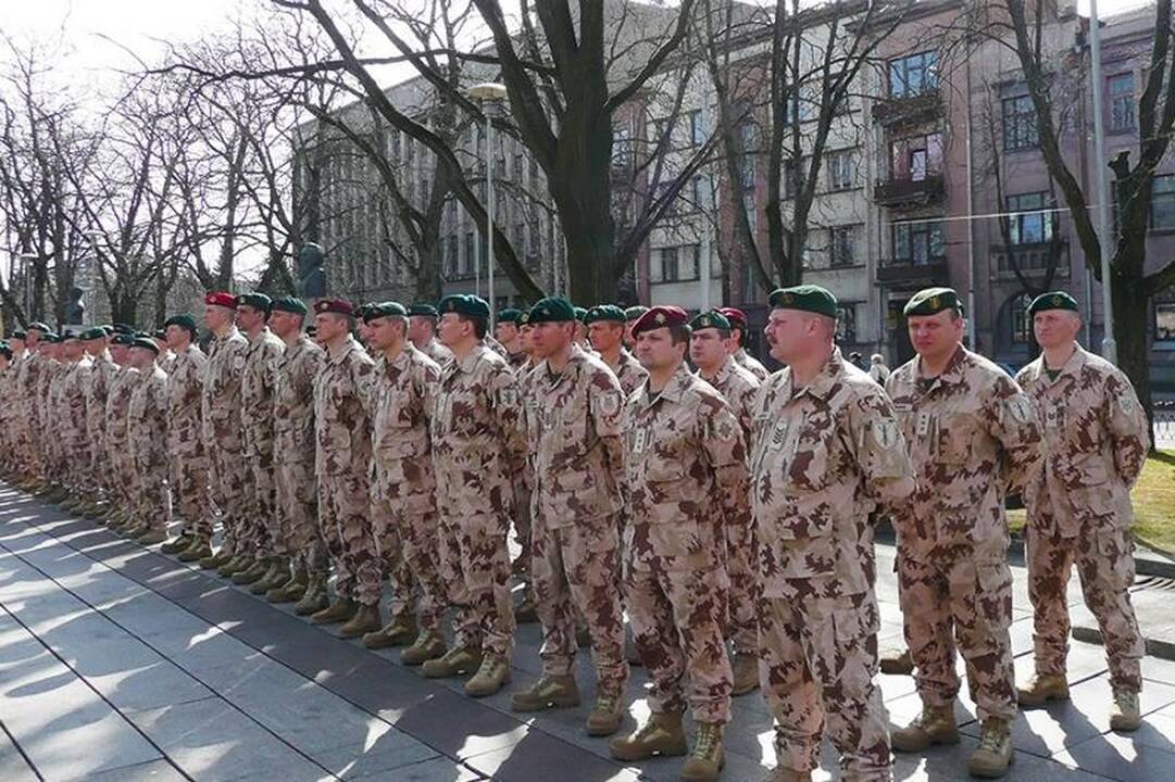 Į Afganistaną išlydėta paskutinė karių pamaina