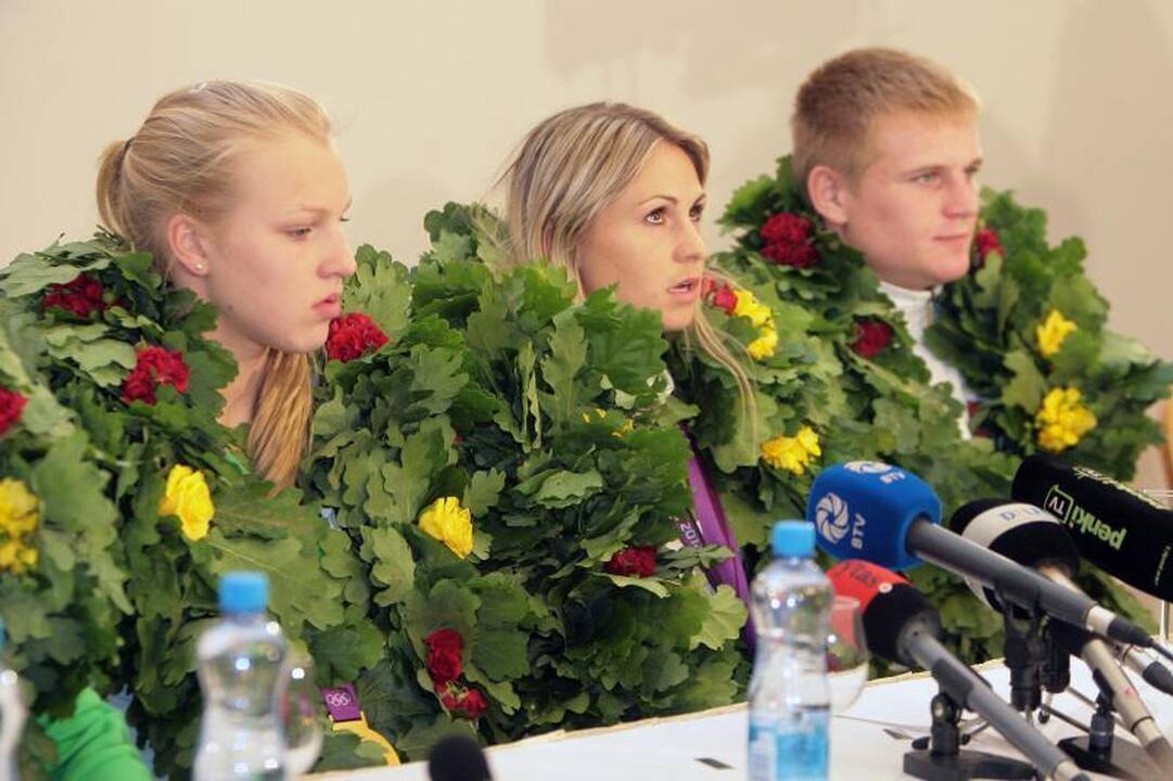 Lietuva didelėmis ovacijomis pasitiko olimpinius čempionus