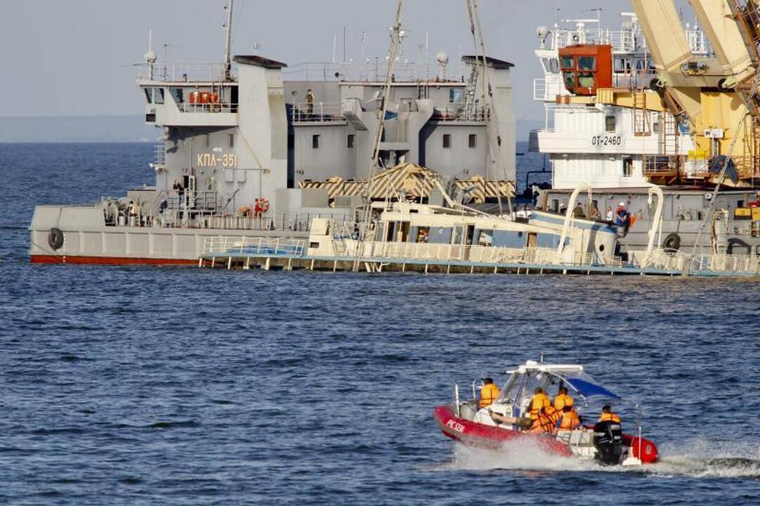 Iškeltoje "Bulgarijoje" - trijų moterų kūnai