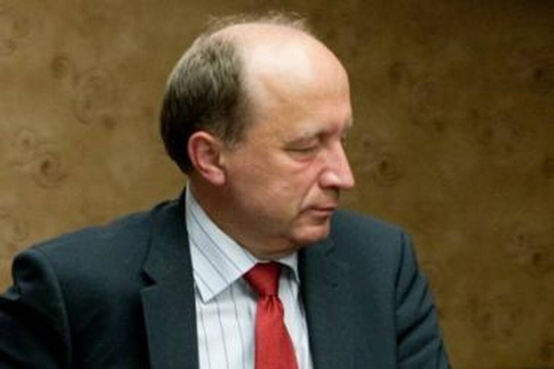 Premjeras: pirmiausia „Leo LT“ reorganizavimas, tada - likvidavimas
