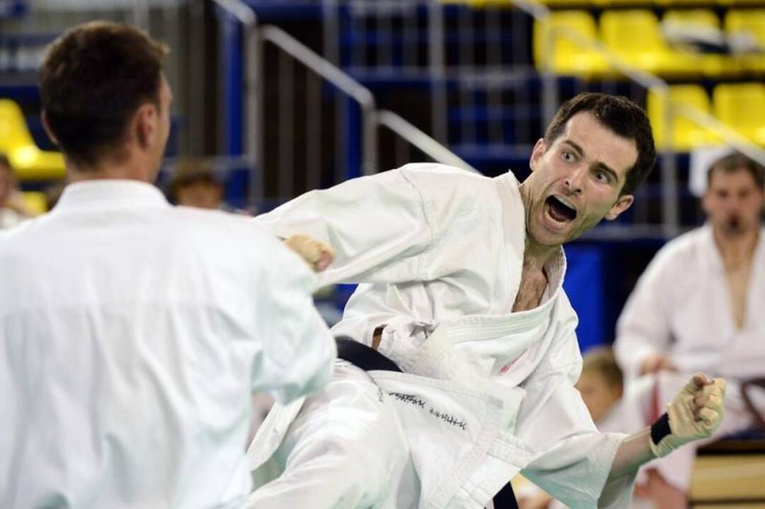 Karatė čempionate netrūko ir staigmenų  