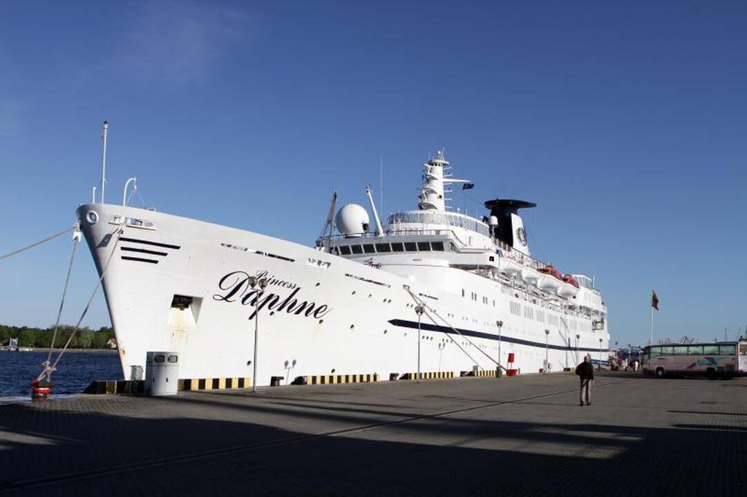 Kruizų sezoną Klaipėdoje atidarė laivas „Princess Daphne“