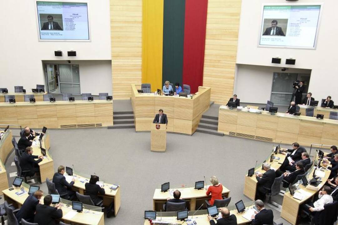 Seimo kontrolieriams siūloma suteikti daugiau teisių
