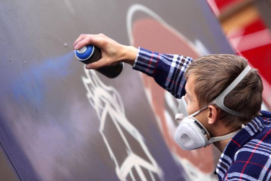 Gatvės kultūros festivalio dalyviai lietaus neišsigando