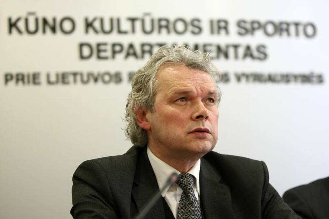 Klemensas Rimšelis prašo padidinti KKSD etatų skaičių