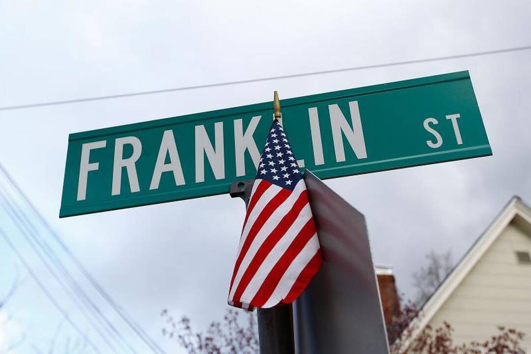 Savaitę po Bostono maratono gyventojai paminėjo tylos minute