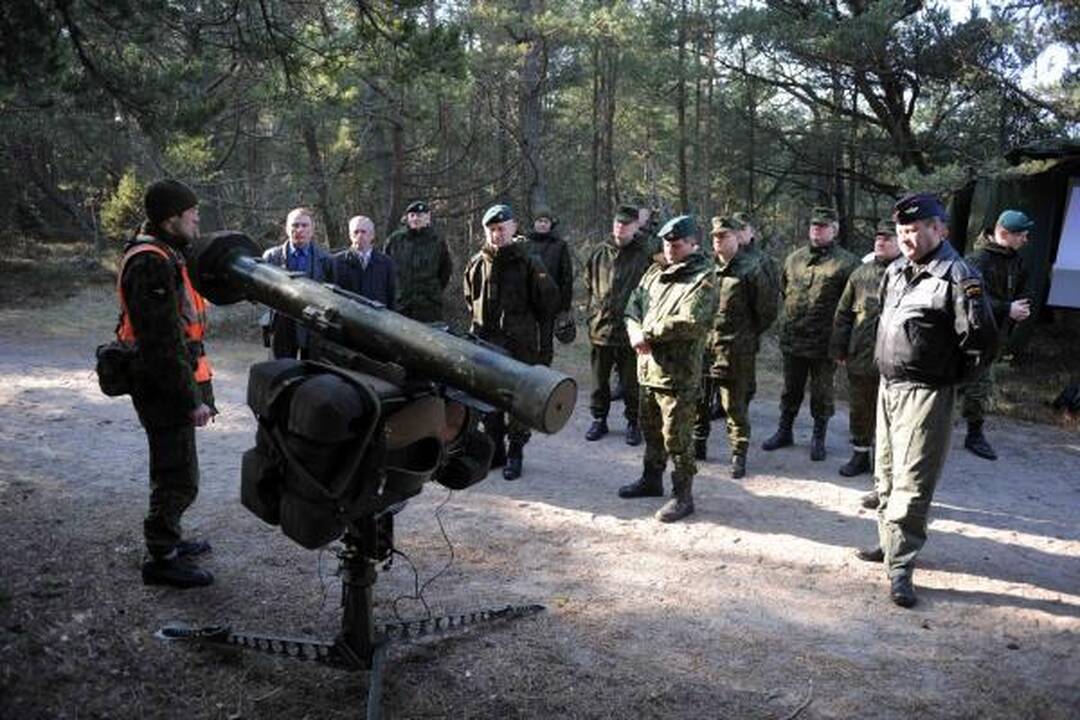 Seimas ėmėsi svarstyti pataisas, kuriomis keičiama karo prievolės tvarka