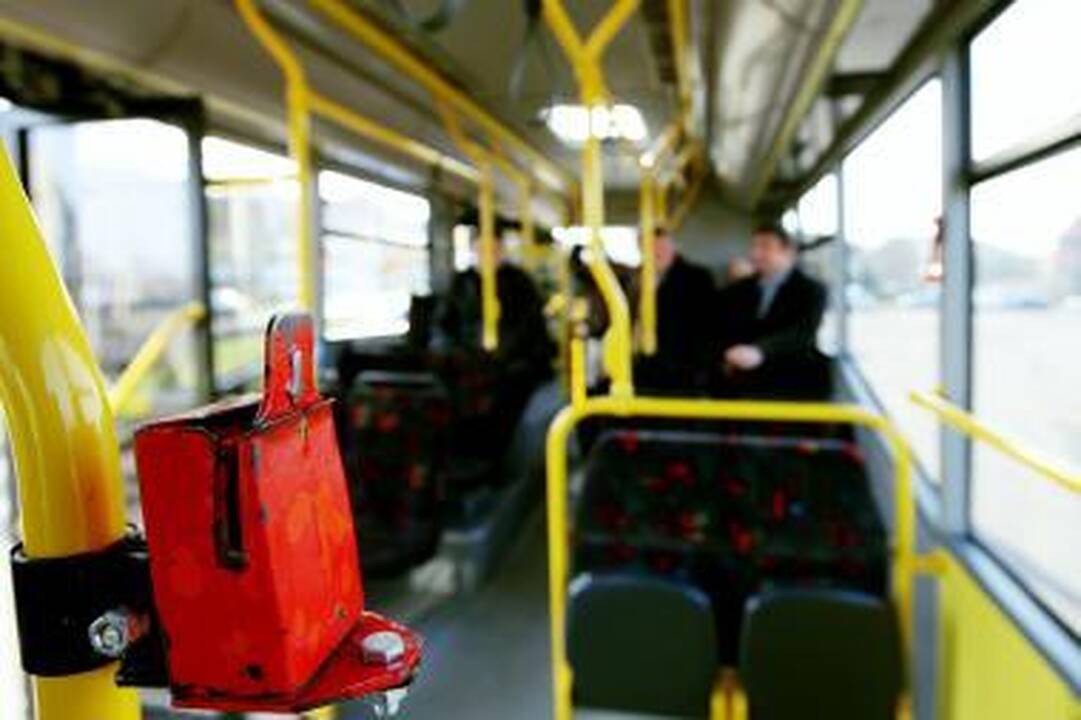 Autobusuose ir troleibusuose - nauji e. bilietai