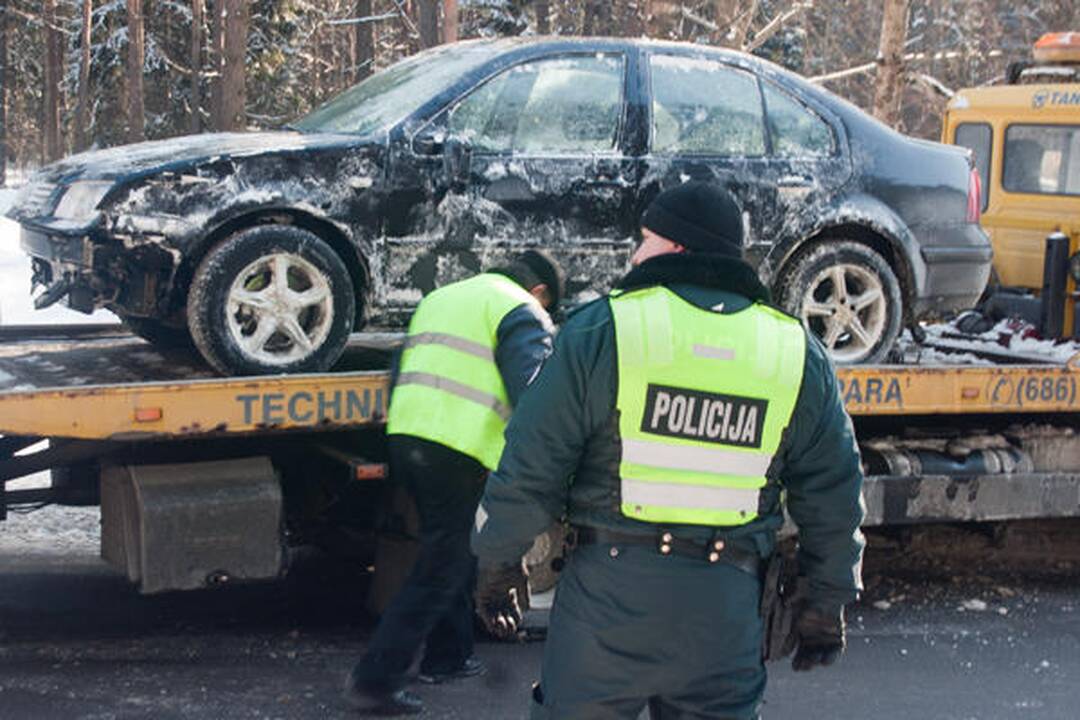 Avariją sukėlęs vairuotojas nuvažiavo nė nestabtelėjęs