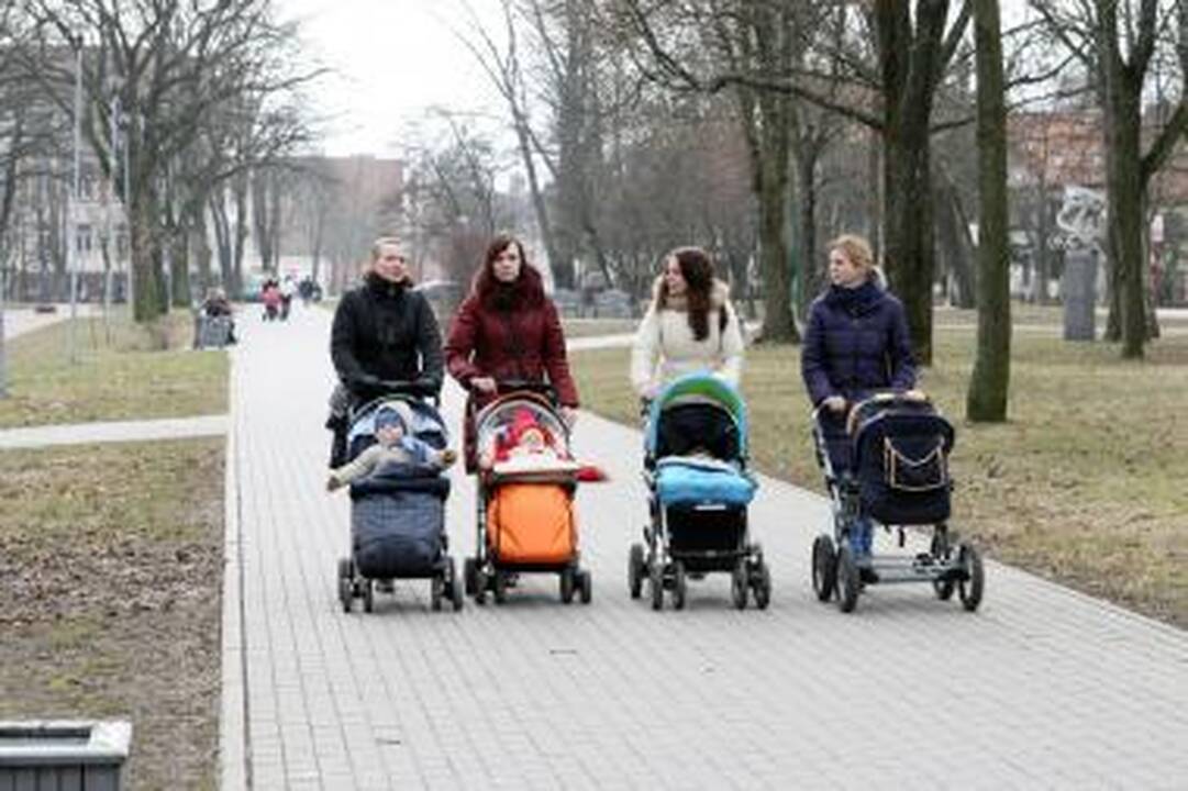Vaikų mirtingumas priklauso nuo mamos 