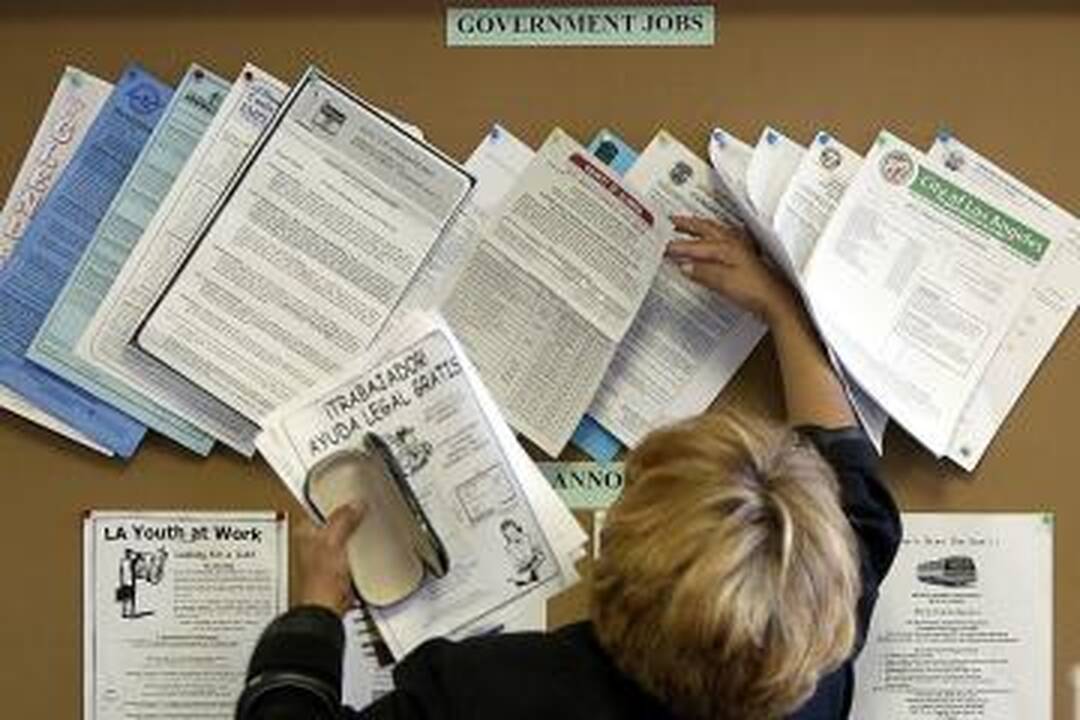 Ar nuo jaunimo nedarbo išgelbės profesinės praktikos?