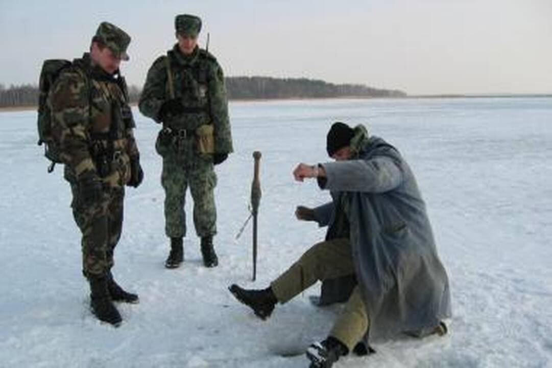 Užsieniečiai Drūkšių ežere žvejojo be leidimų