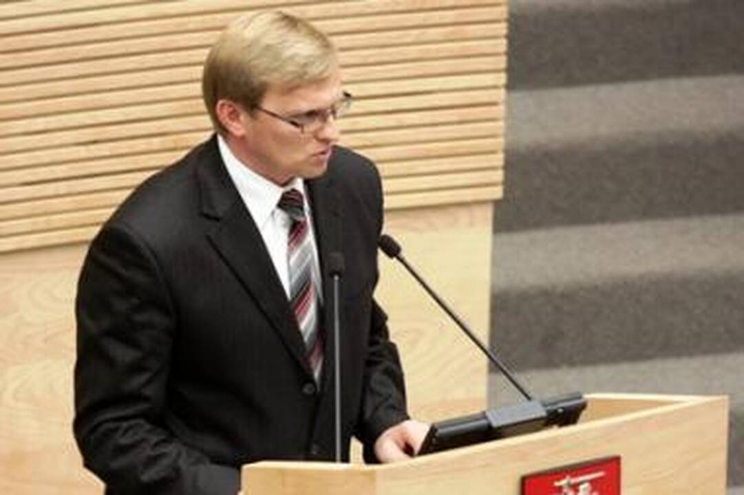 Dviems teisėjams prokurorai nori pareikšti įtarimus