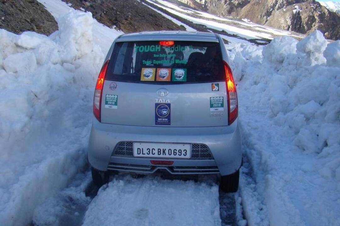 "Tata Nano" – nykštukas ant pasaulio stogo