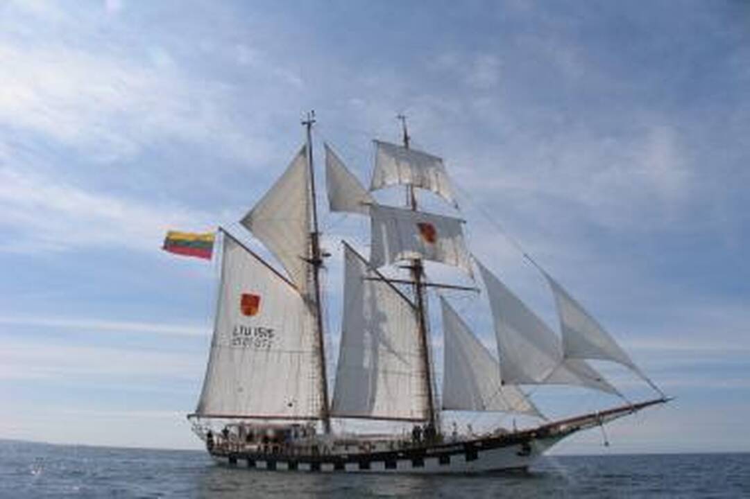 Burlaivis „Brabander“ grįžta į Klaipėdą