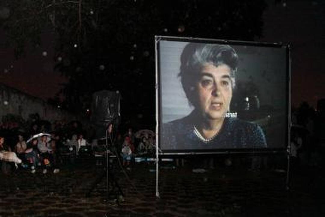 Visą vasarą vyks nemokamos kino peržiūros po atviru dangumi