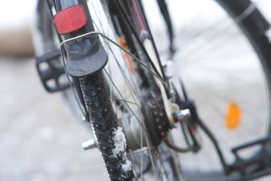 Kaukėti vyrai reikalavo atiduoti dviratį