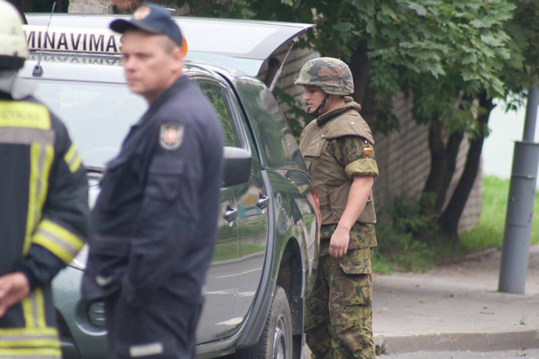 Pajūrio regione dirbantys išminuotojai skubėjo į Vanagus