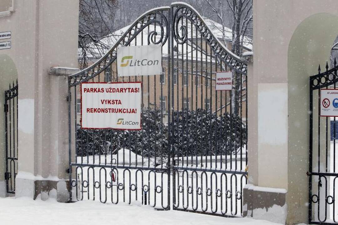 Sereikiškių parko rekonstruotojams šaltis – ne kliūtis dirbti?