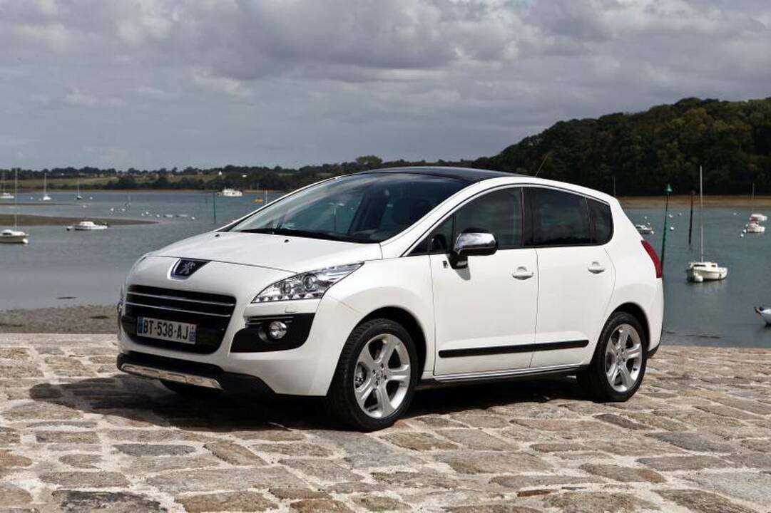 Naujo „Peugeot 3008 HYbrid4“ emisija sumažėjo iki 91 g/km