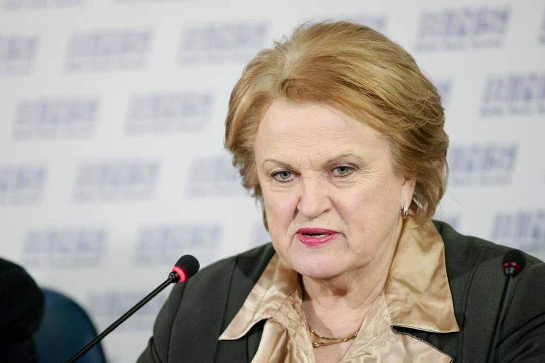 K.Prunskienė pasirašė bendradarbiavimo susitarimą su V.Putino partija