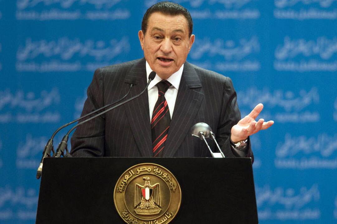 Nuverstas Egipto prezidentas atsisako maisto ir yra itin nusilpęs