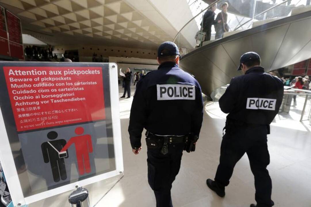 Luvras buvo uždarytas dėl darbuotojų streiko kišenvagių klausimu