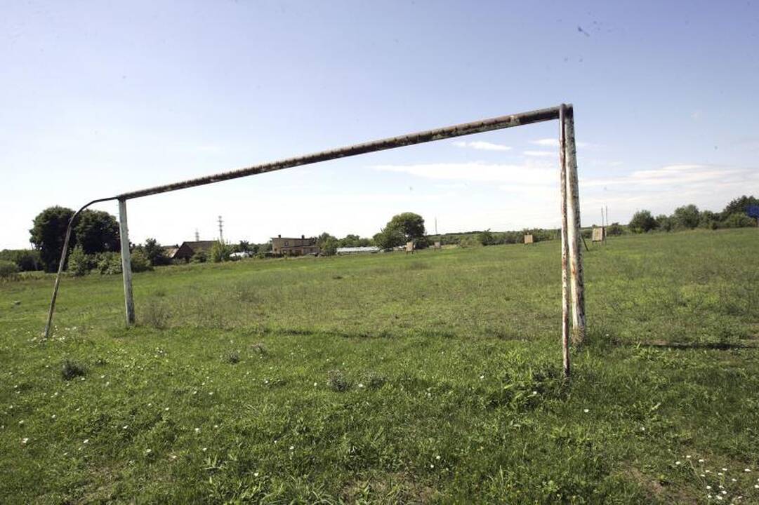 Futbolo aikštynų kompleksą projektuos „Hidrostatyba"