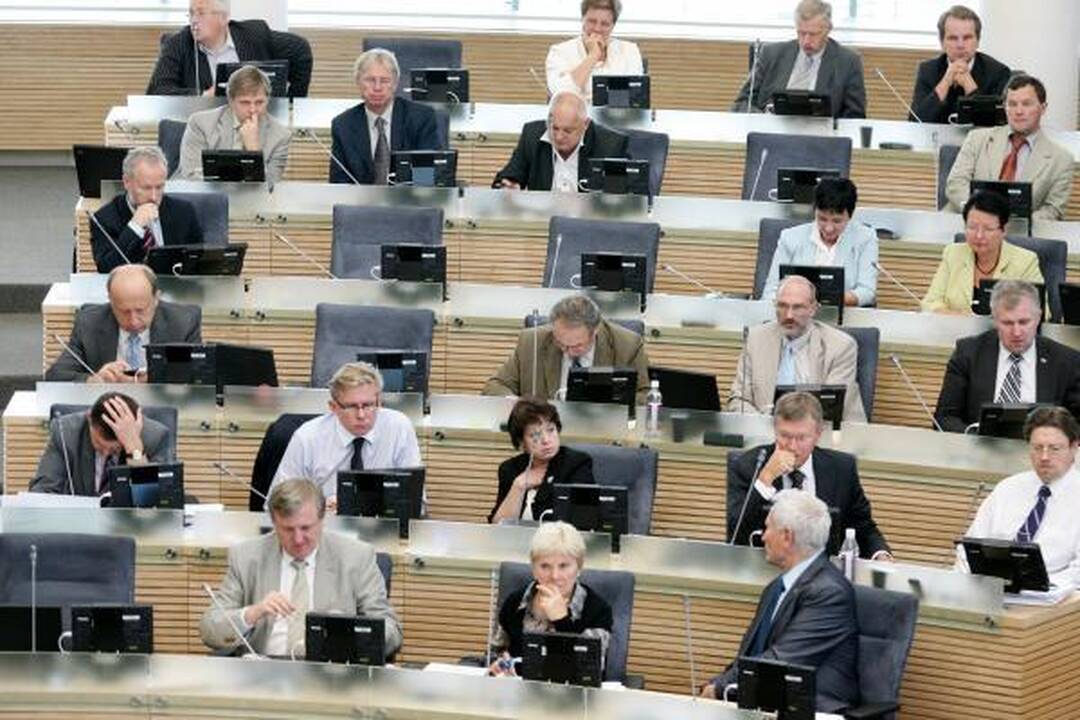Seimo valdybai neįtiko parlamentinių lėšų taupymo planas