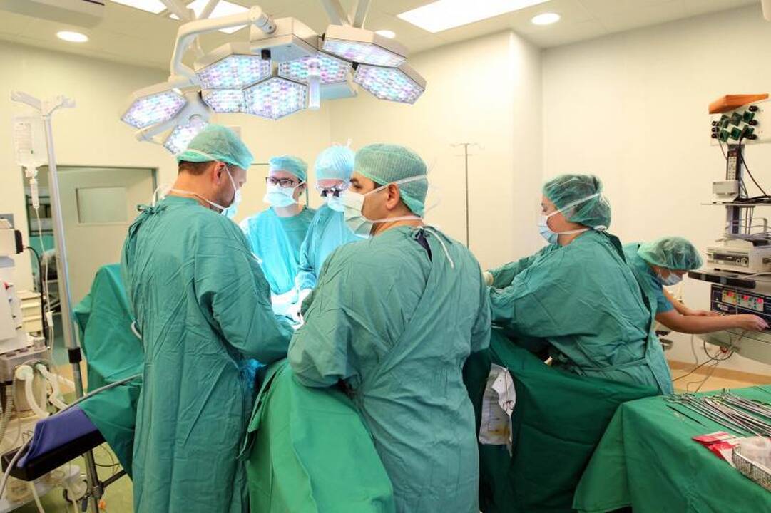 Santariškių klinikose pacientus gelbėja unikalios širdies operacijos