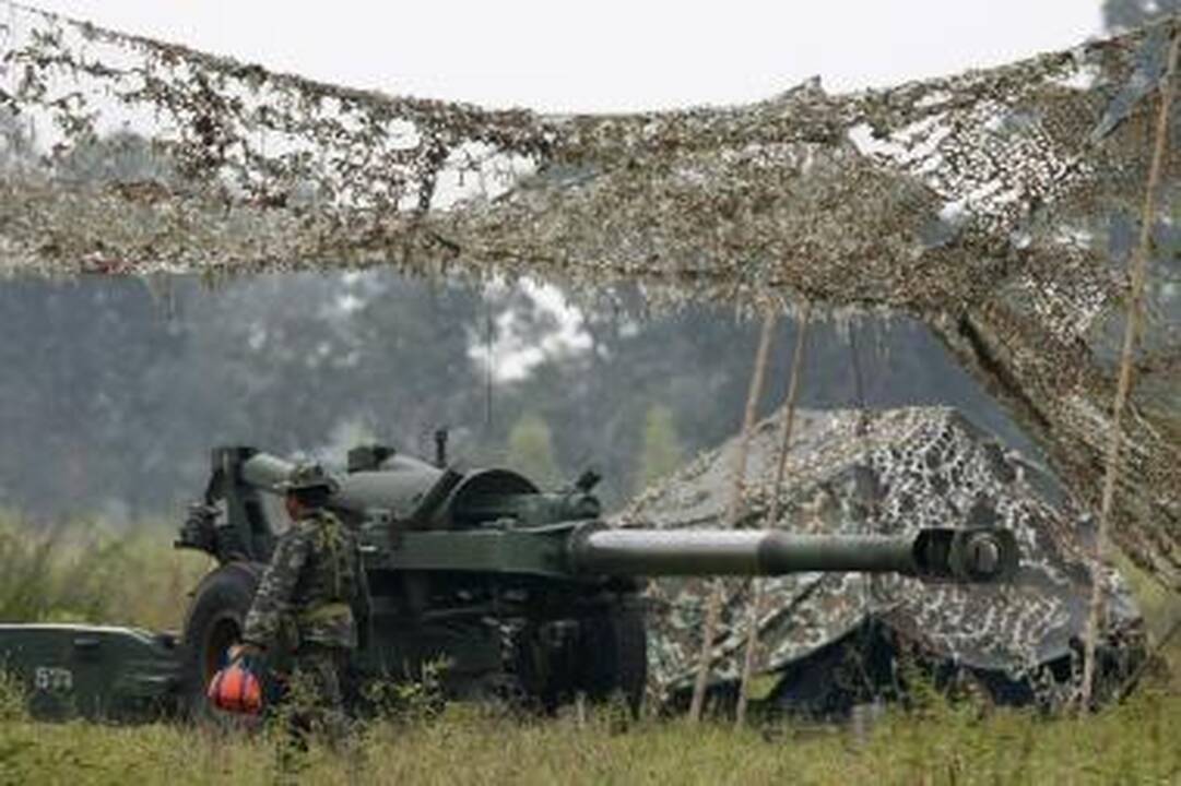 ES užsimojo kurti savo ginkluotąsias pajėgas