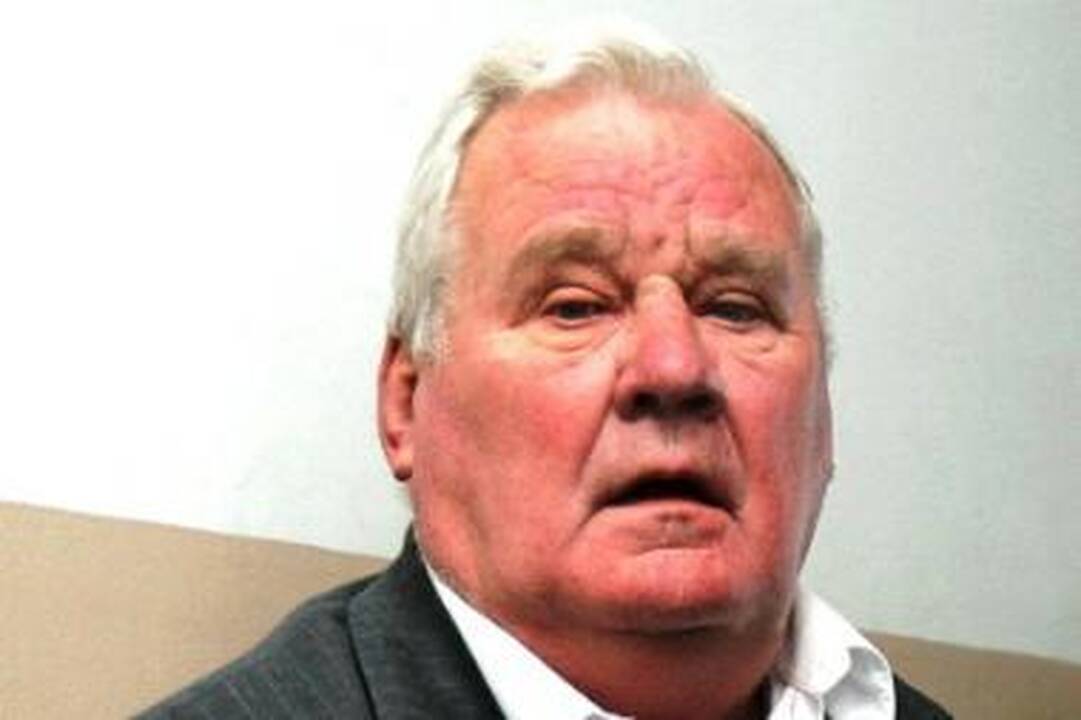 Užgeso rašytojo V.Petkevičiaus gyvybė