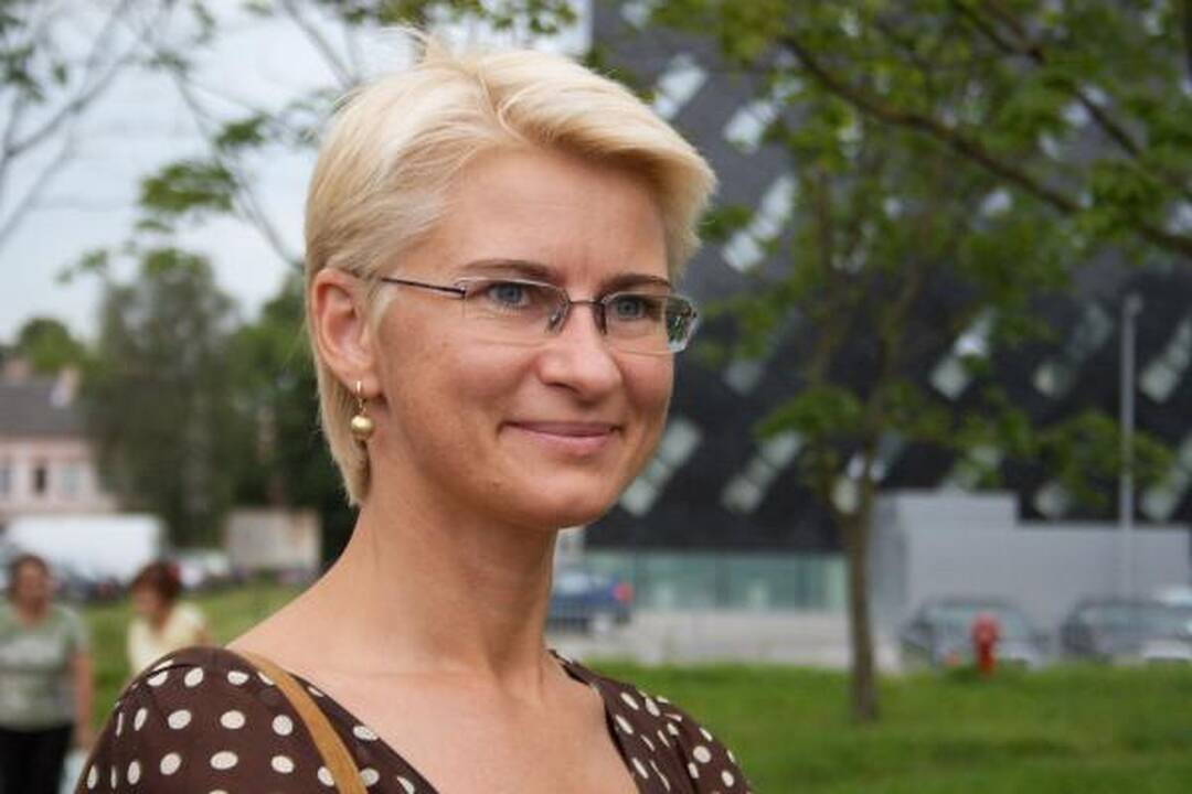 Atvykusi į teismą, N.Venckienė aplankė ir badautojus
