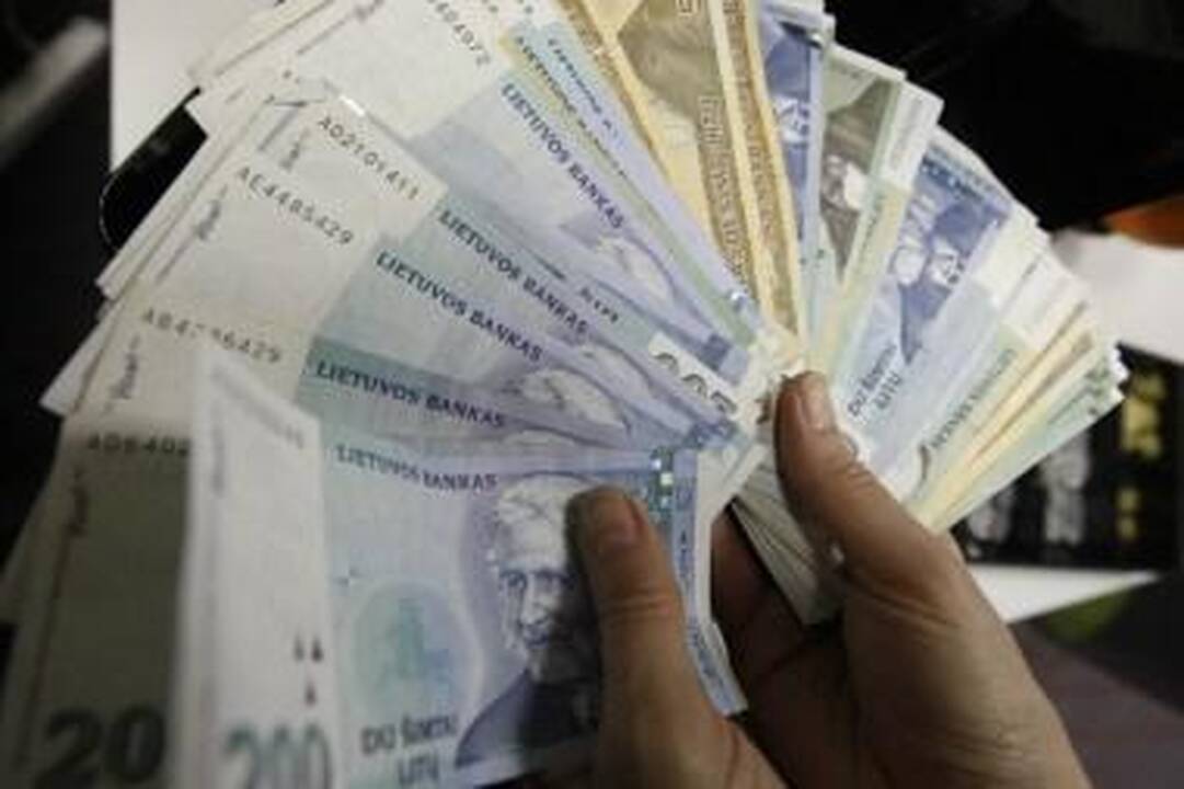 EK prognozuoja spartesnį ūkio augimą