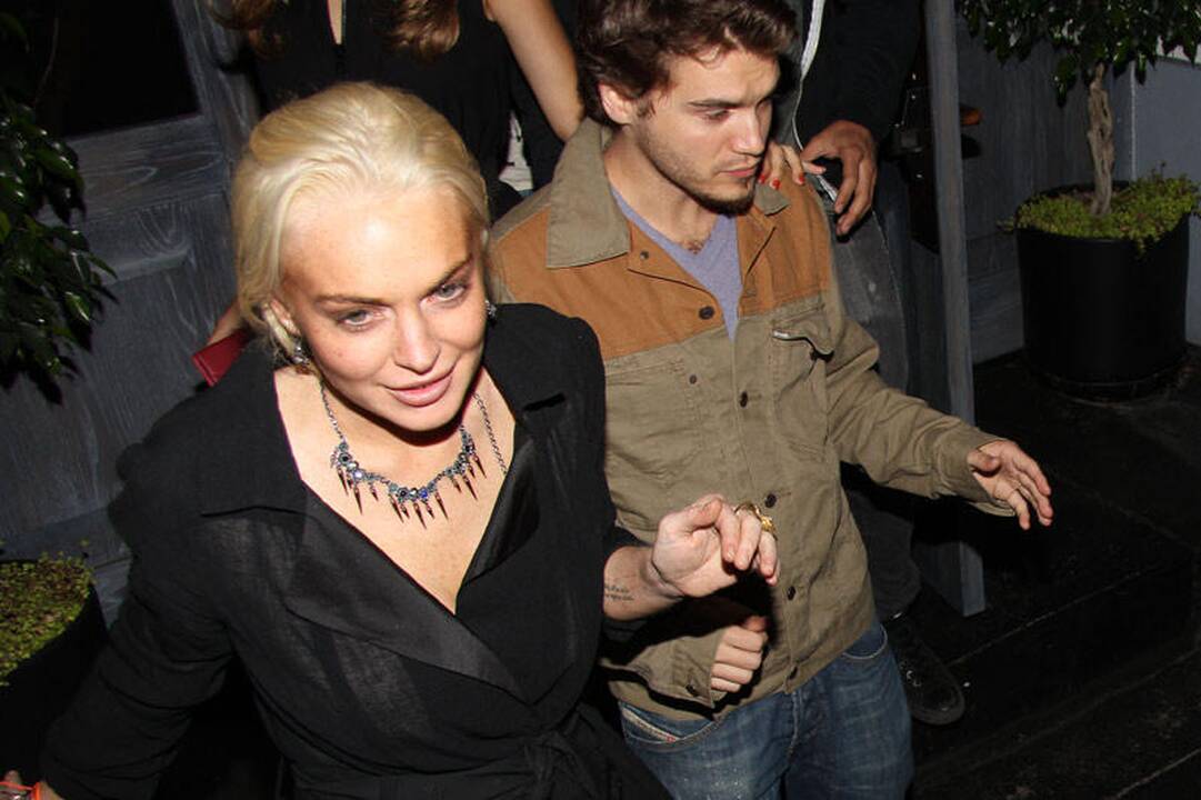Lindsay Lohan po 35 dienų paleista iš namų arešto