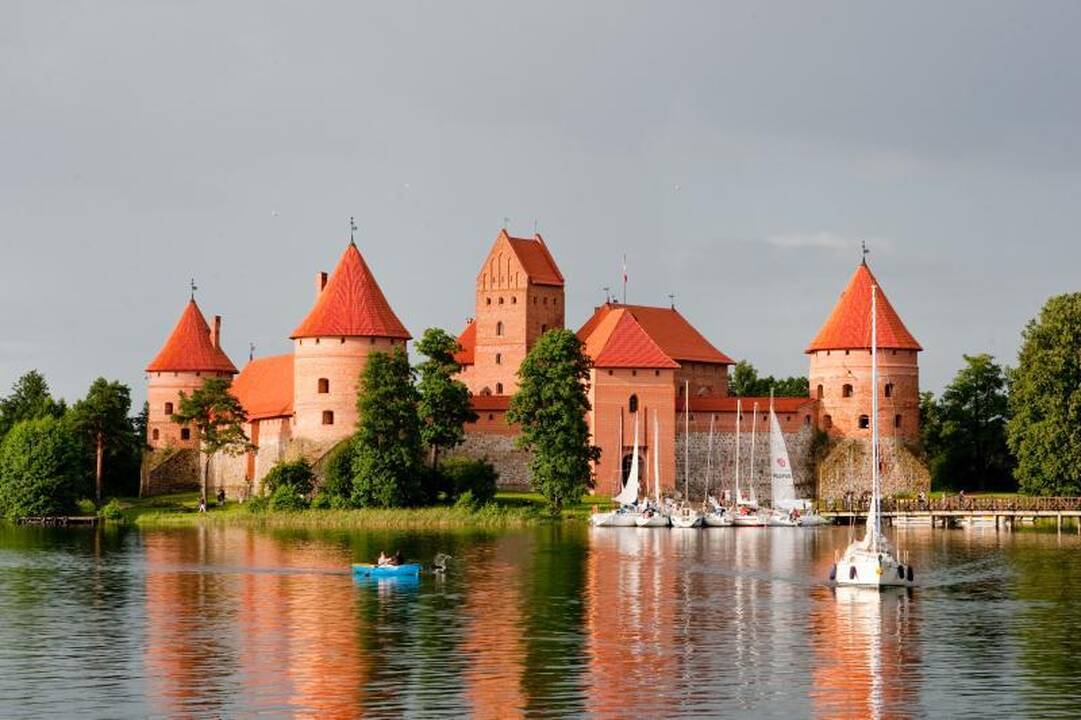 Naktis Salos pilyje dovanos nepakartojamą viduramžių siautulį (programa)