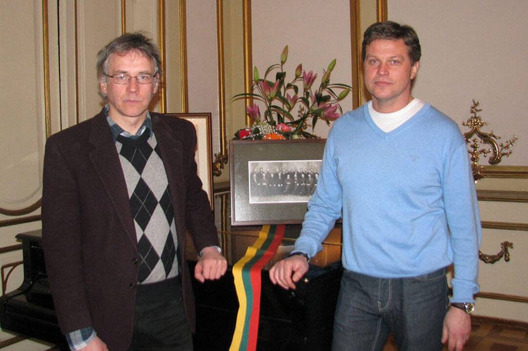Gruzinai „Vyno kelio“ kūrėjams Tbilisyje giedojo Lietuvos himną