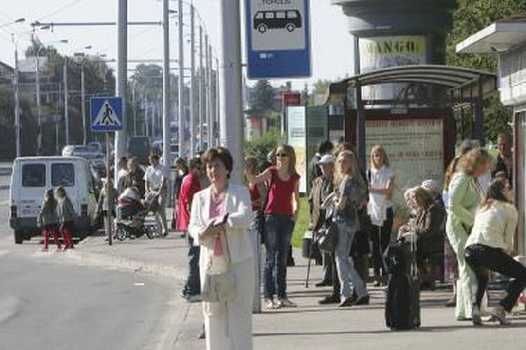 Troleibusais virtę autobusai įnešė sumaišties