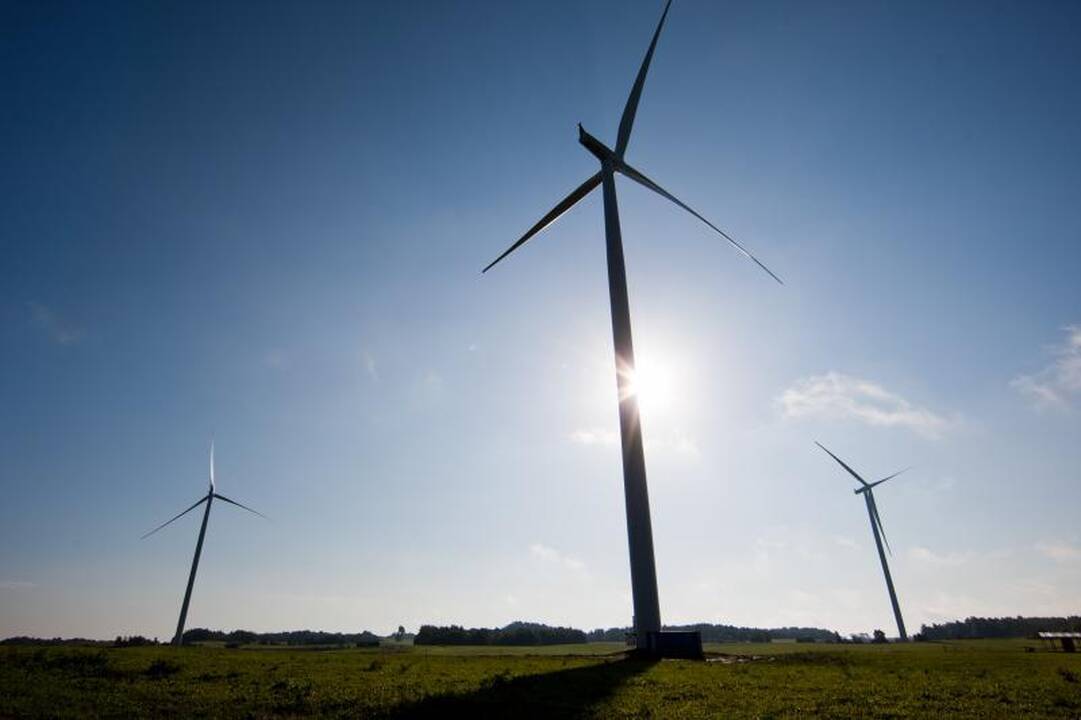 Viešąjį transportą ateityje varys vėjo sukurta energija? 