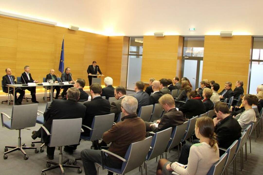 V.Čchikvadzė: Lietuvos inkorporavimas į SS vyko „pakankamai ramiai“