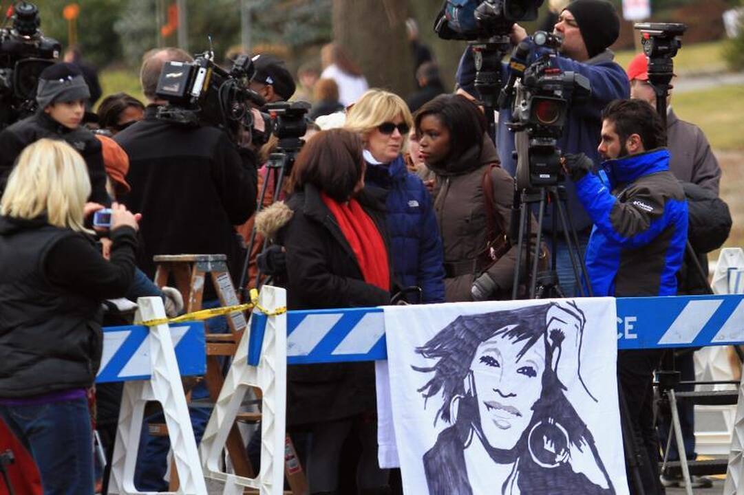 Whitney Houston palaidota Naujajame Džersyje