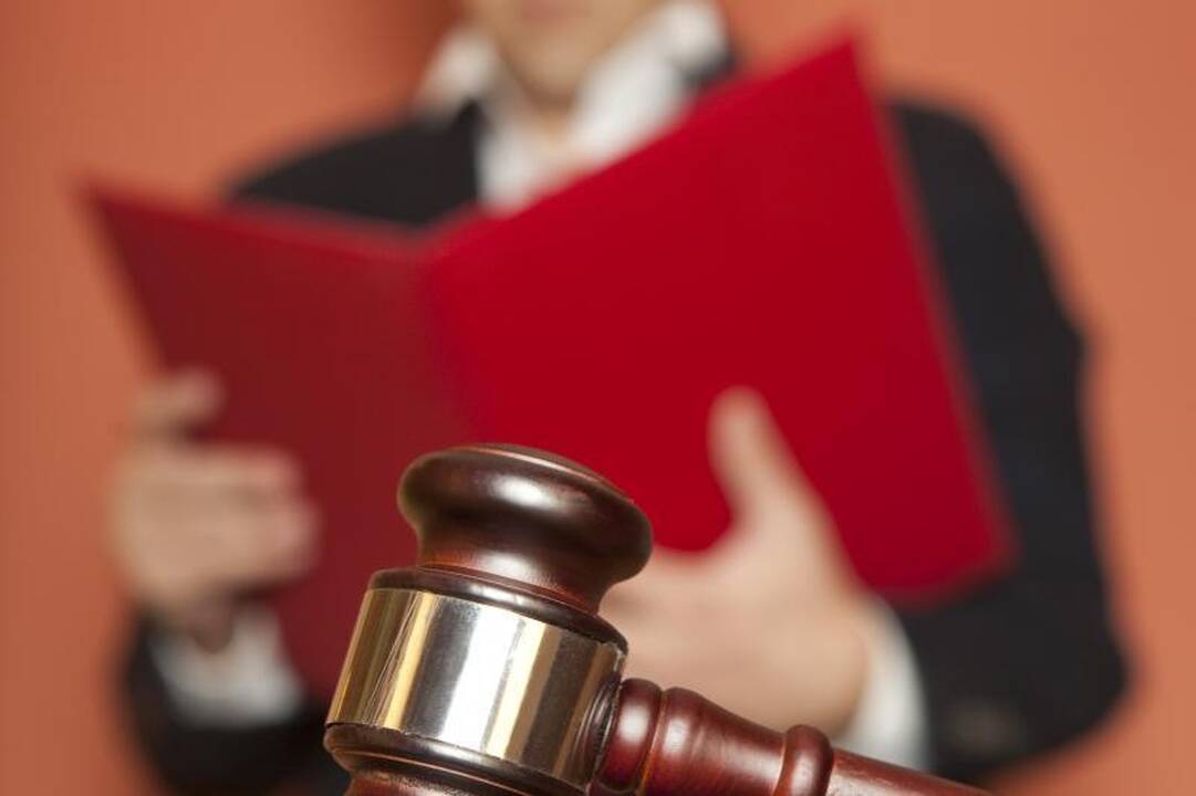 Klaipėdietį dėl tėvo nužudymo teis po 10 metų 