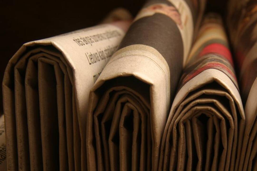 Apklausa: leidinius prenumeruojančių gyventojų per metus sumažėjo