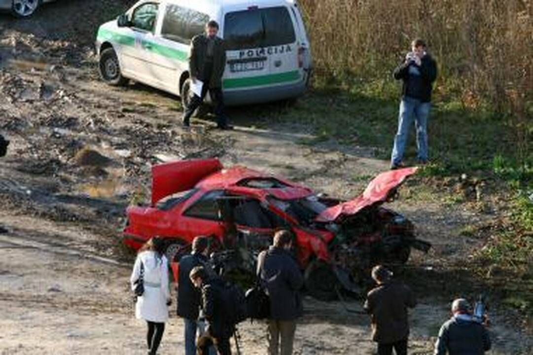 Avarijos aerodrome priežastis aiškinsis ir Kauno valdininkai