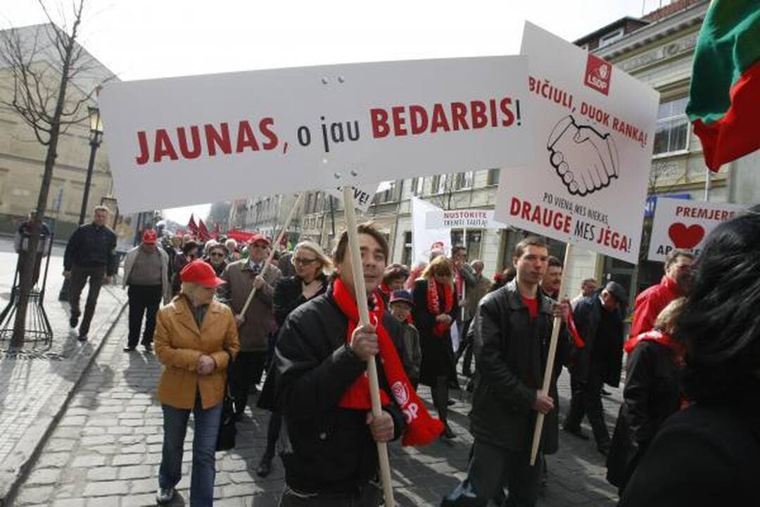 Klaipėdos profesinės sąjungos gegužės 1-ąją surengė mitingą (papildyta)