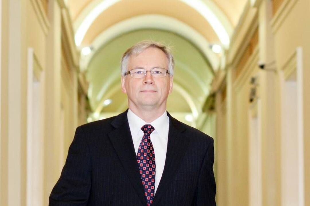R.Šadžius: ŪB žlugimas sustiprins Lietuvos pozicijas įvedant eurą
