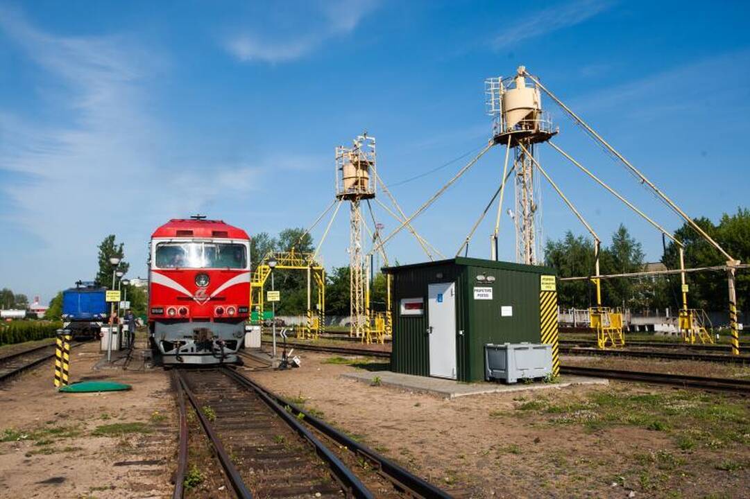 „Lietuvos geležinkeliai“ nutraukė konkursą „Rail Baltica“ ruože