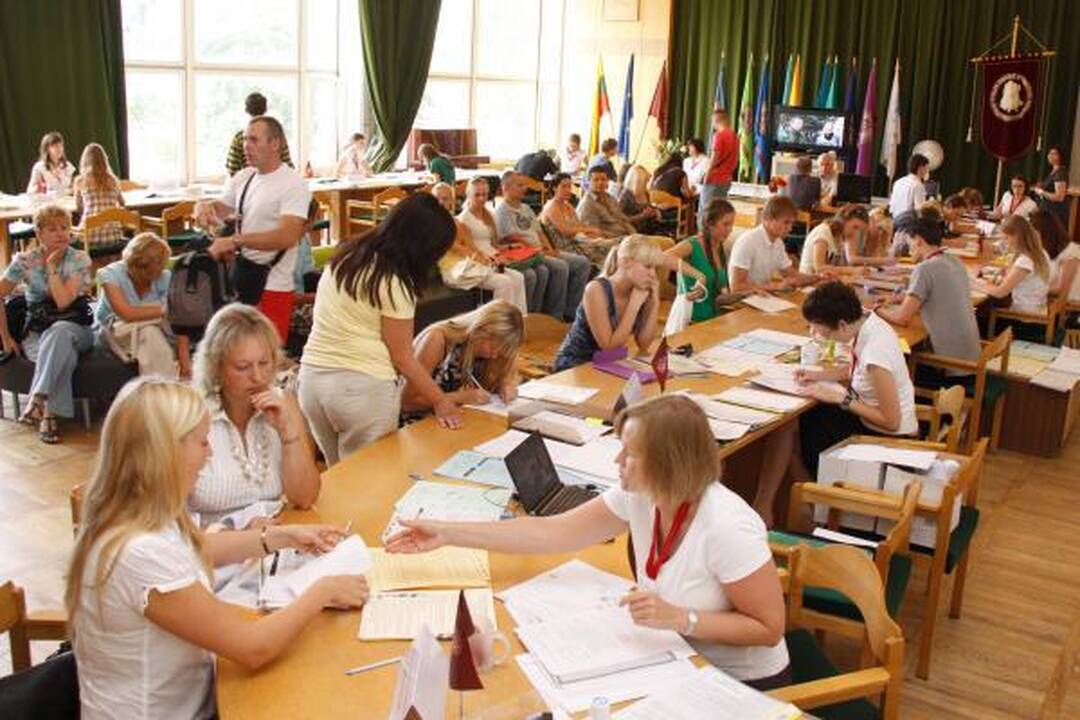 Būsimiems pirmakursiams skiriama mažiau lėšų nei pernai